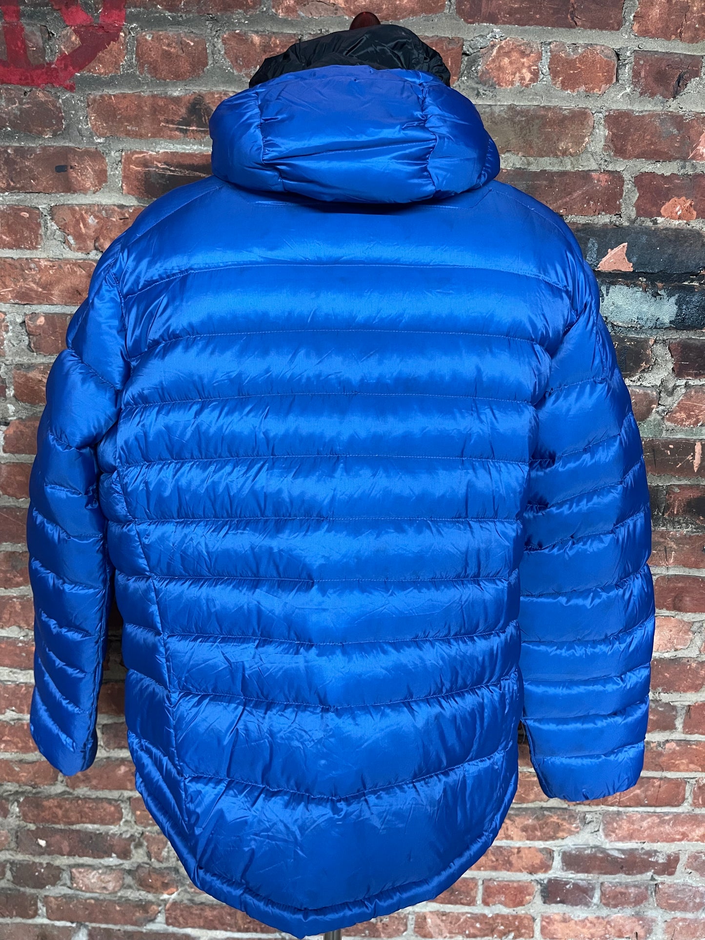 AMR LW Down Jacket