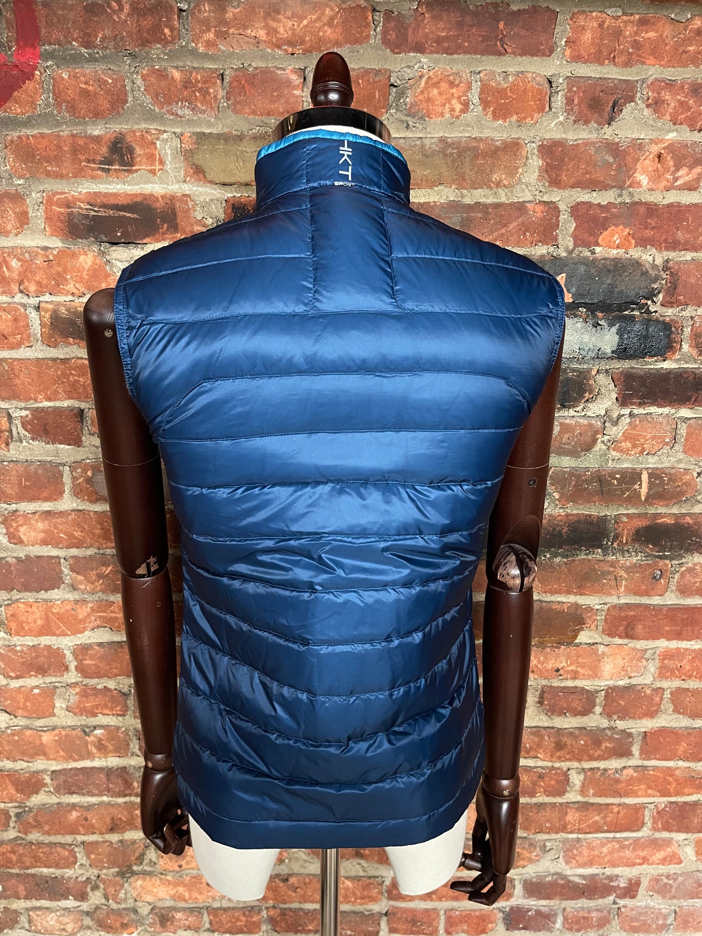 AMR Lightweight Gilet